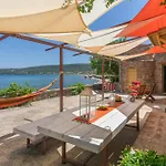 Tatil Evi το παλιό αγγειοπλαστείο